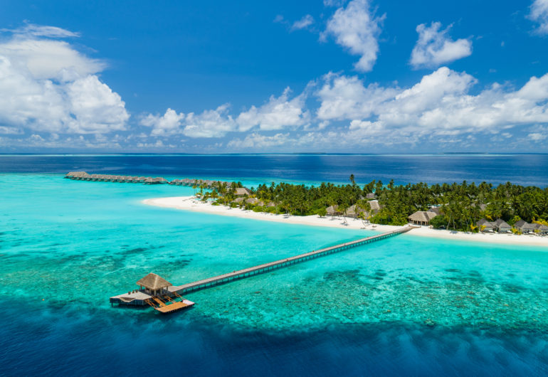 Baglioni_Resort_Maldives_Aerial_Island_04