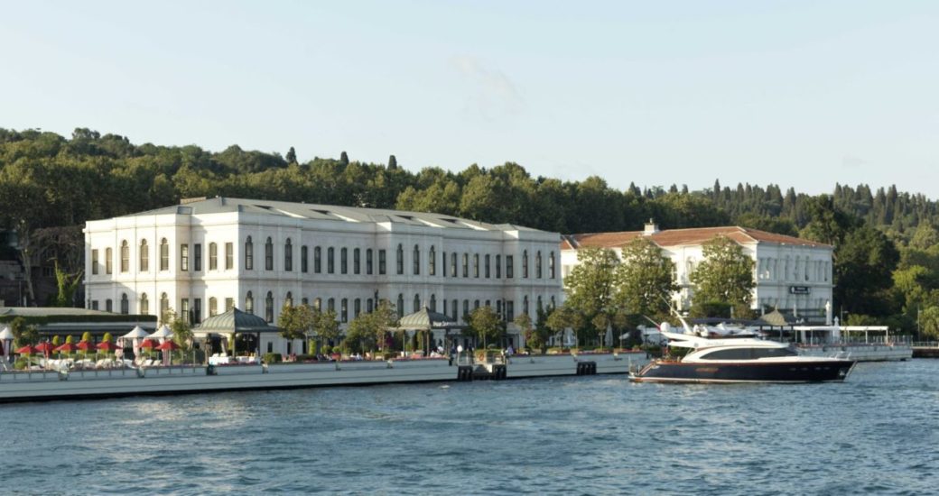 Four Seasons Hotel Istanbul At The Bosphorus 2